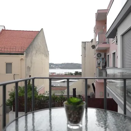 Exotic Fusion Double Lisboa