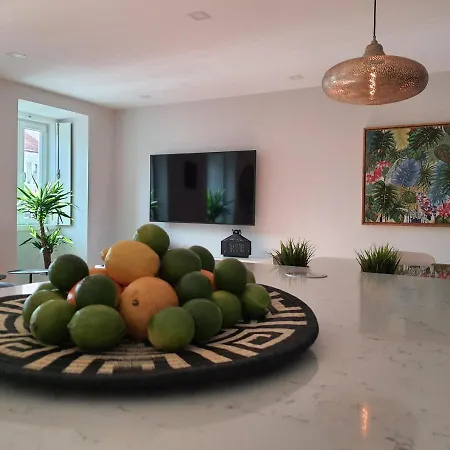 Exotic Fusion Double Lisboa